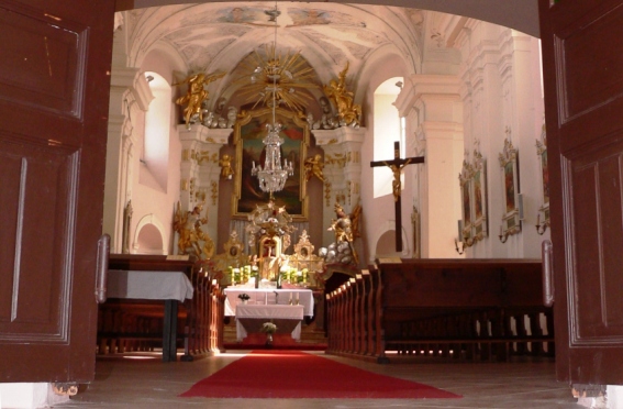 Kircheninneres